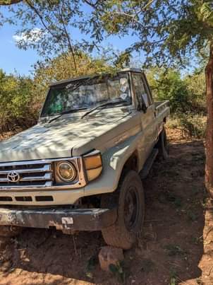 toyota land cruiser