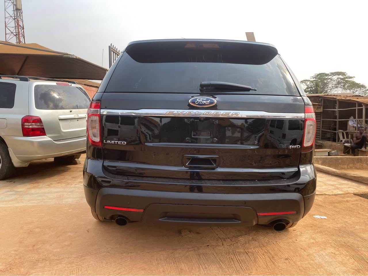 A picture of Reg. Ford Explorer 2012
