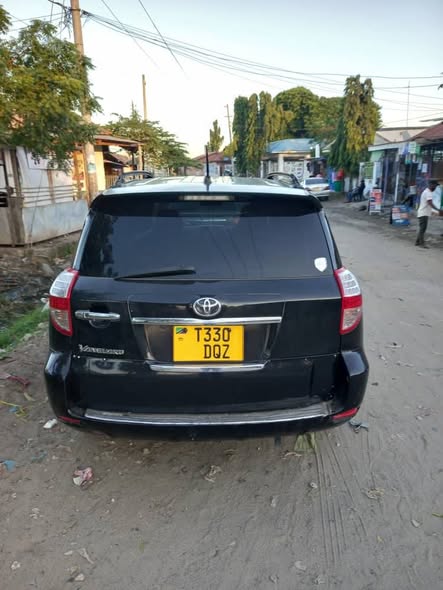 A picture of TOYOTA VANGUARD MIL 14079 2198 402 069 9201 261
