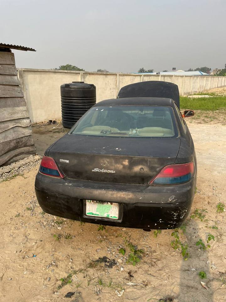 A picture of Toyota solara 02