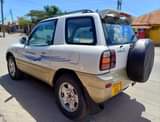 A picture of RAV4 BEI 5 7MIL 0672210608 HAINA CHANGAMOTO