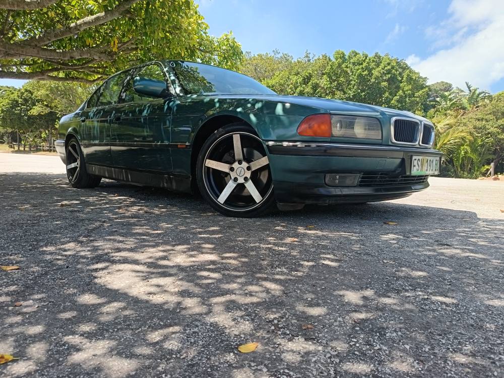bmw 740i