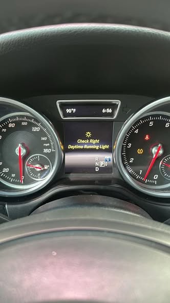 A picture of Mercedes Benz GLK 210