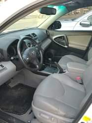 A picture of Now out 2012 TOKUMBO RAV4 limited edition price 13 5m