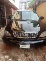 A picture of Clean Rx300 Ac gear and engine Awka Buy and drive