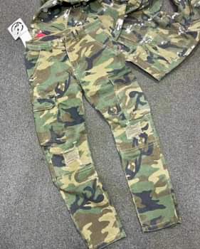 A picture of Cargo pants original Size m 3xl 80000sh Wtsp 0701356544 776204594