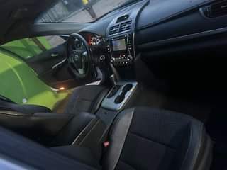 A picture of DIRECT TOKUMBO CAMRY SPORT 2013