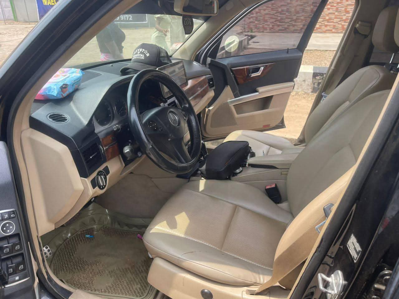 A picture of Distress BENZ GLK 010 upgraded to 14