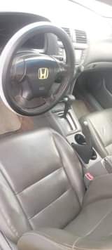 A picture of 2003 HONDA Accord