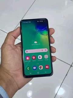Umutoni T.