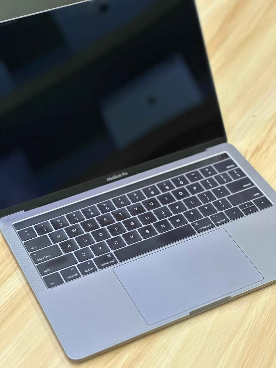 A picture of 2017 MacBook Pro Touch Bar