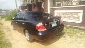 A picture of Toyota camry 06