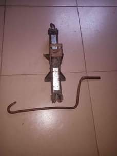 A picture of Tokunbo Complete Jack And Wheels Spanner For Sale At A