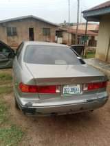 A picture of Toyota Camry drop light is available with good condition engine