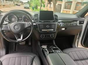 A picture of 2017 BENZ GLE350
