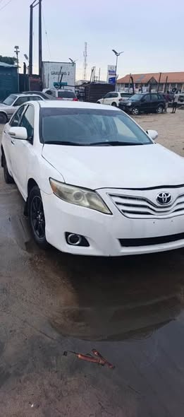 A picture of MONEY IS NEEDED URGENTLY TOYOTA CAMRY MUZZLE 4 PLUG ENGINE