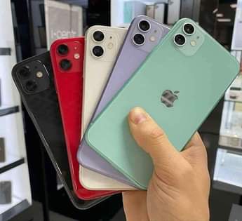 A picture of iPhone 11 Plain 64 128GB ROM FACE BATERY 90 LOC