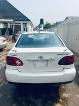 A picture of Corolla 08