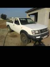 used nissan hardbody
