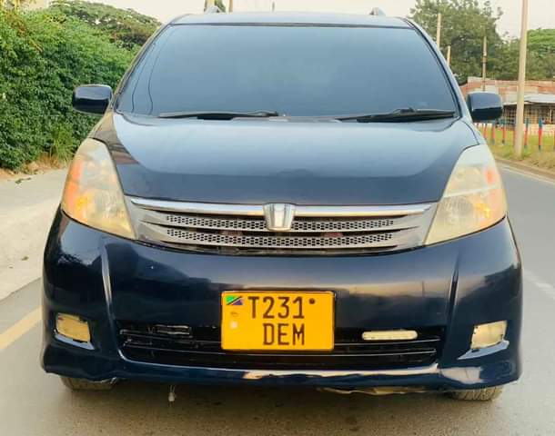 A picture of Toyota Asisi