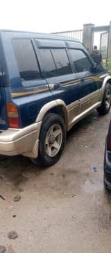 suzuki escudo