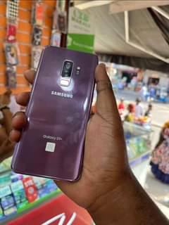 A picture of Samsung s9
