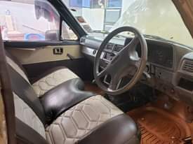 A picture of TOYOTA HILUX PICKUP