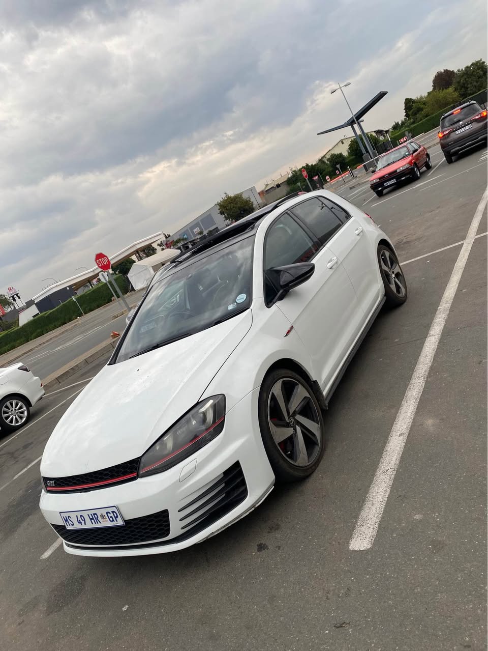 volkswagen golf gti