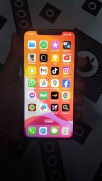 A picture of Iphone Xs Max