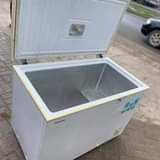 A picture of ZOOM USED ITEMS FREEZER LITA 310 BEI LAKI SITA NA