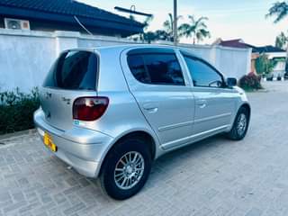 A picture of Toyota Vitz clavia