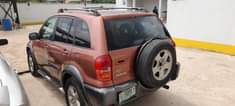 A picture of Direct first body 2004 Toyota RAV4 ac need attention going