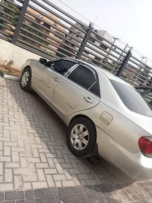 A picture of Clean 2005 Toyota Camry buy and drive clean in and