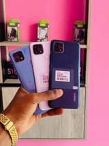 A picture of USED PHONES