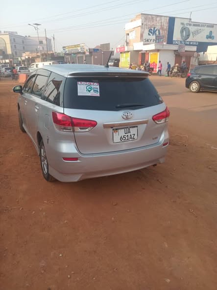 A picture of Toyota wish