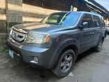 A picture of Honda pilot 2010