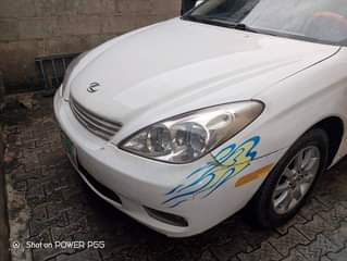 A picture of 2024 LEXUS Es300 First body