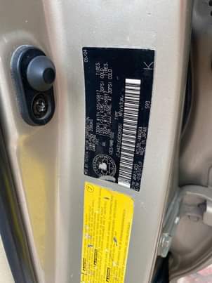 A picture of LEXUS RX330 YEAR 2005