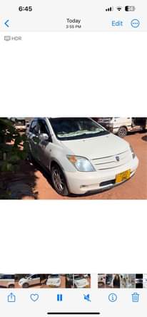 A picture of Toyota Ist