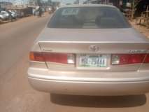A picture of Toyota Camry big light