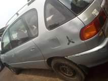 A picture of Toyota picnic auto good engine and gear fastest fingers now