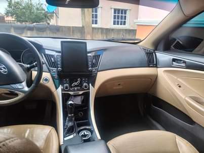 A picture of Sweet Hyundai Sonata