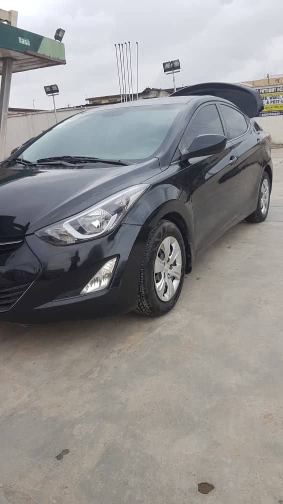 A picture of Hyundai elastra 2014 model