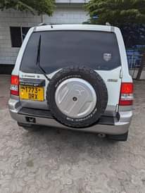 A picture of MITSUBISH PAJERO KALI INAUZWA 