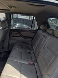 A picture of Toyota sequoia