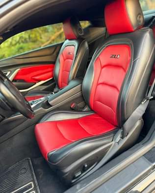 A picture of 2018 CHEVROLET CAMARO