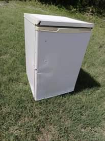 A picture of Beko fridge single door inagandsh Sana na kupoza bei 165000
