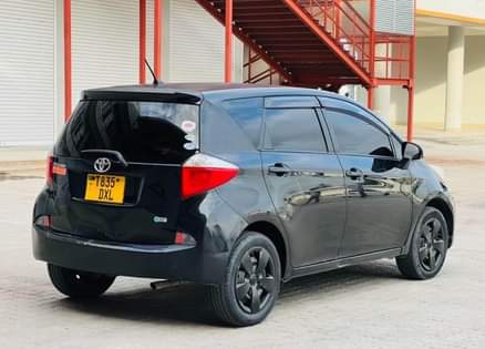 A picture of TOYOTA RACTIS NEW MODEL