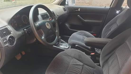 A picture of Volkswagen Golf