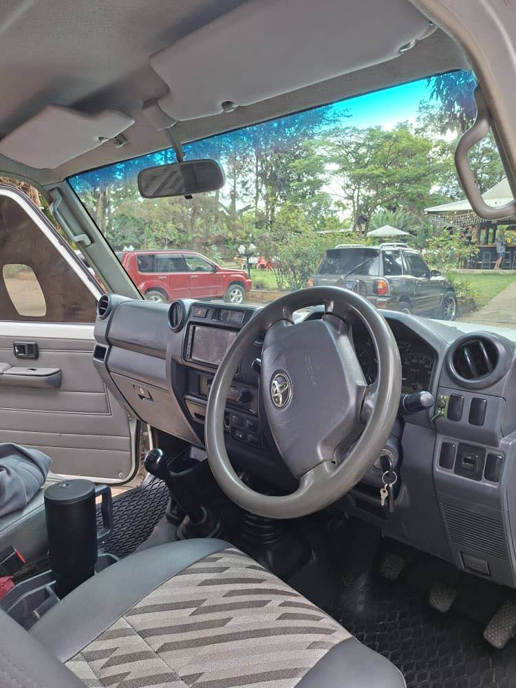 A picture of TOYOTA LANDCRUISER PICK UP